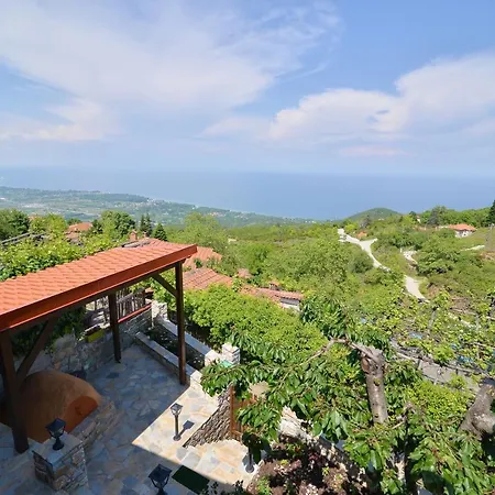 To Patriko Mas Guesthouse-2
